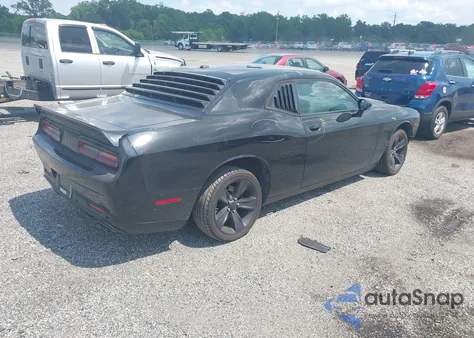 2017 Dodge Challenger Sxt из США, поврежденный, VIN 2C3CDZAG2HH568781